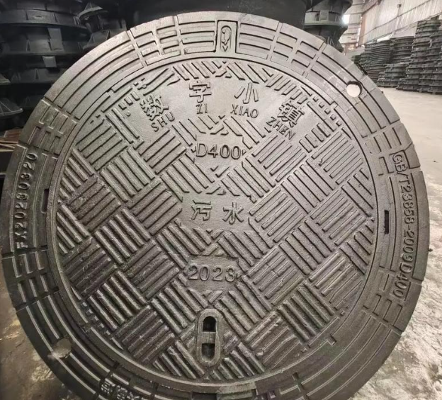 肥城球墨铸铁防沉降井盖展示